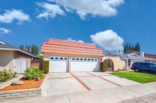 7812 Norann Cir, Buena Park, CA 90623-1648