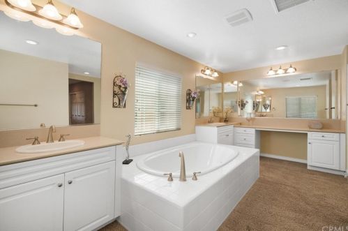 15963 Crosswind Ave, Chino CA 91708-7629 exterior