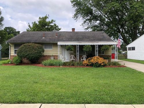 3993 Richard Ave, Darbydale, OH 43123-2849