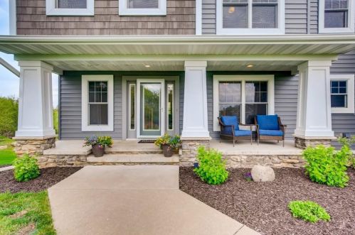 1432 166th Ave, New Johannesburg, WI 54017-6580