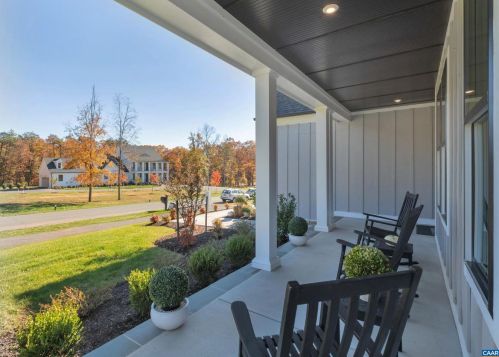 22 Ferndown Ln, Keswick, VA 22947-9195