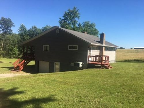 1960 Jackson Rd, Hallton, PA 15860-2220