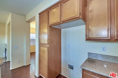 51 Freeman Ln, Buena Park CA  90621-5003 exterior