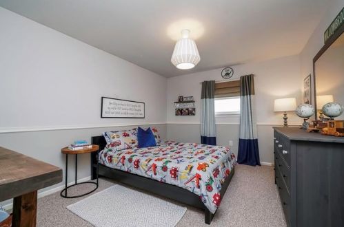 732 8th Ave, Beaver Falls PA  15010-3126 exterior