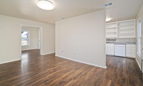 205 Gotcher Ave, Hickory Creek, TX 75065-2715