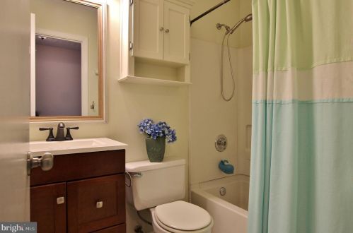 7616 Whitly Way, Lorton VA  22079-1745 exterior