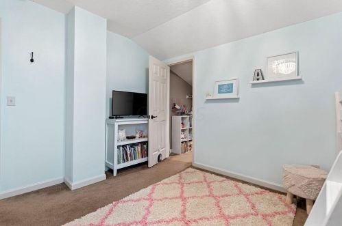 2856 Crosshurst Ct, Darbydale OH  43123-8087 exterior