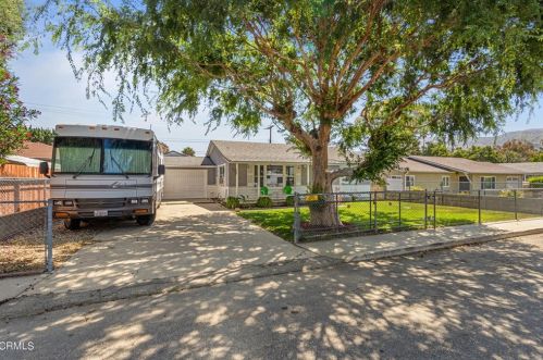 152 Felkins Rd, Santa Paula, CA 93060-3008