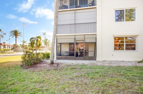 4380 27th Ct, Naples FL  34116-7907 exterior