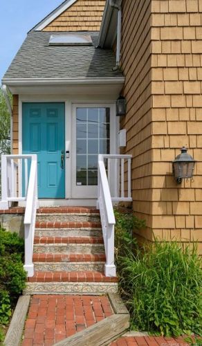 3 Seabreeze Pl, Norwalk, CT 06854-4711