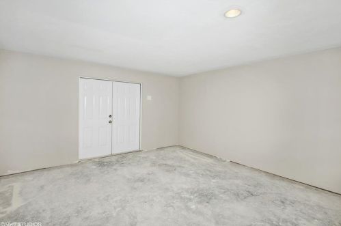 446 Bayside Ave, Naples FL 34108-2314 exterior