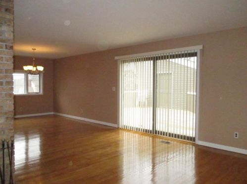 98 Shore Rd, Parsippany NJ  07834-1152 exterior