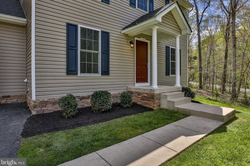 13002 Flintlock Dr, Spotsylvania, VA 22551-8412