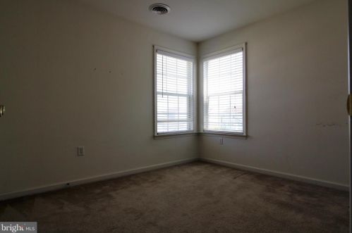 132 Parkers Dr, Dover DE  19904-1467 exterior