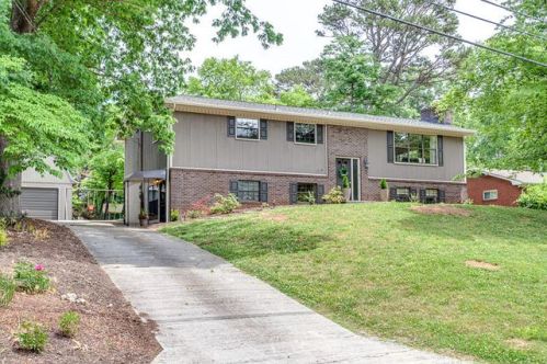 1714 Woodhaven Dr, Knoxville, TN 37914-2945