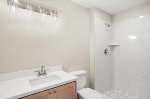 6566 Eden Ave, Winton CA  95388-9591 exterior