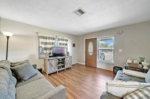 1379 Normandy Blvd, Deltona, FL 32725-5624
