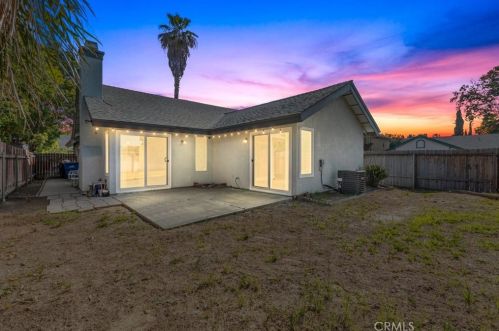 3746 Santiago Creek Way, Ontario, CA 91761-0203