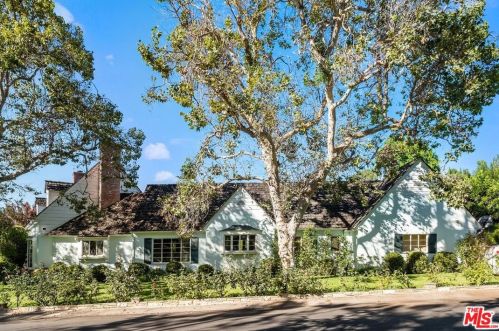 3900 Longridge Ave, Van Nuys, CA 91423-4924