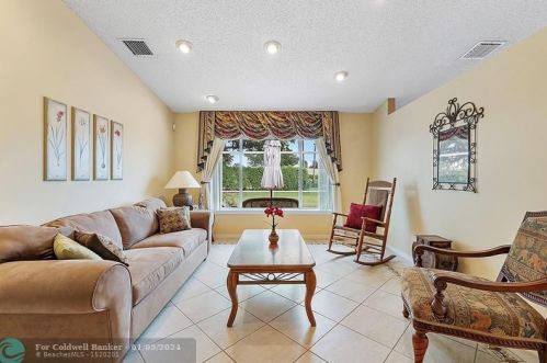 11901 20th St, Hollywood FL  33025-5616 exterior