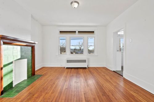 234 Berkley Ave, Pittsburgh PA  15221-4803 exterior