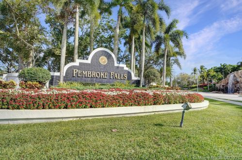 1885 139 Ter, Hollywood FL  33028-2837 exterior