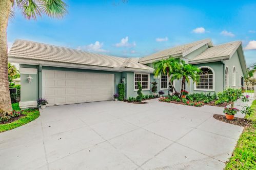 2810 Wilderness Rd, West Palm Beach, FL 33409-2027