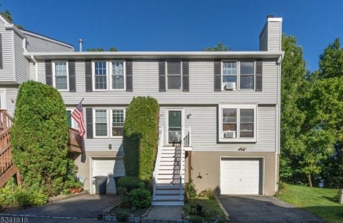 72 Cambridge, Oxford, NJ 07863-3411