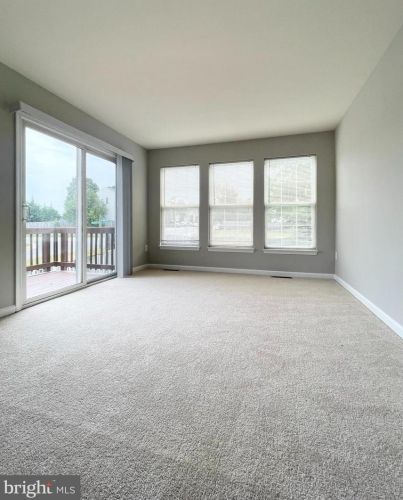 9843 Bartley Ct, Fredericksburg VA  22408-9227 exterior