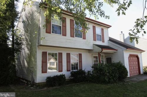 414 Wind Dr, Dover DE  19901-6692 exterior