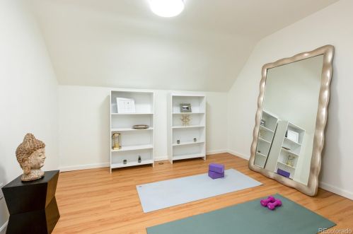 90 Pearl St, Denver CO 80209-4223 exterior