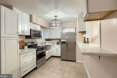 839 Erford Rd, Camp Hill PA  17011-1128 exterior