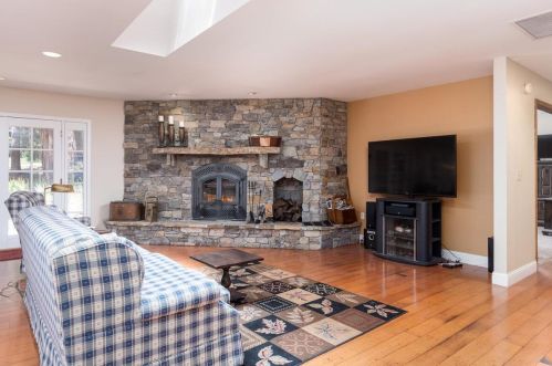 6832 Retreat Ln, Pacific House CA  95726-9465 exterior