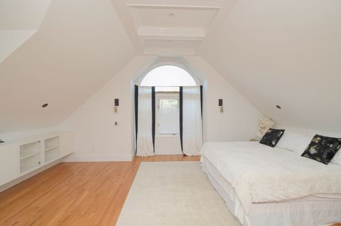 885 Randolph St, Canton MA  02021-1365 exterior