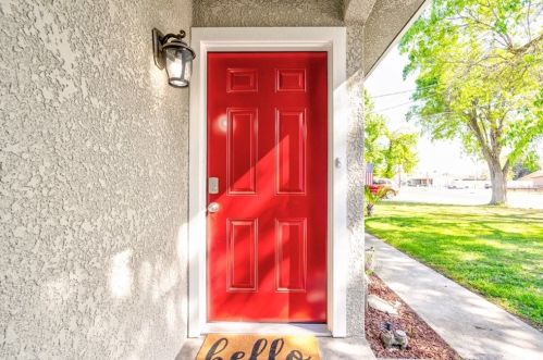 308 Stadium Rd, Madera CA  93637-5354 exterior