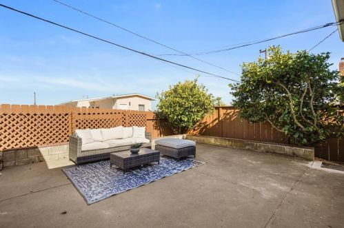 2980 Oakmont Dr, San Bruno CA  94066-1244 exterior