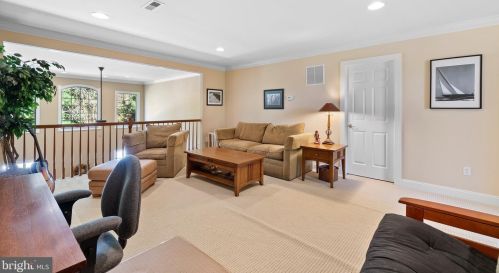 46 Schindler Ct, Lawrence Township NJ  08648-2579 exterior