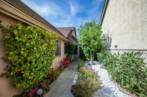 7916 Findhorn Ct, San Jose, CA 95135-2114
