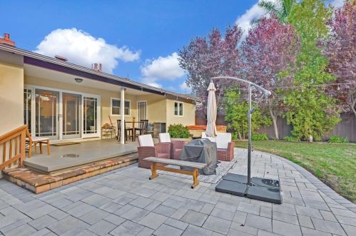 1640 Kentfield Ave, Redwood City CA  94061-2706 exterior