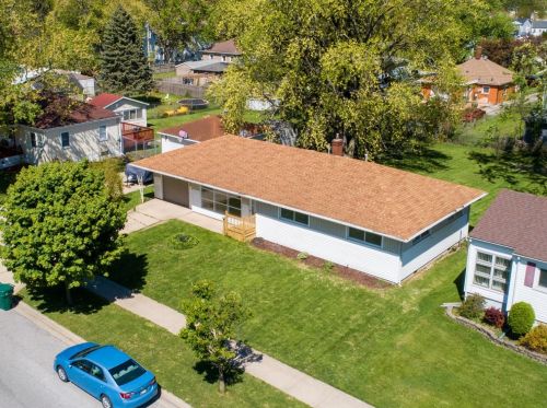 7431 Mccook Ave, Hammond, IN 46323-2631