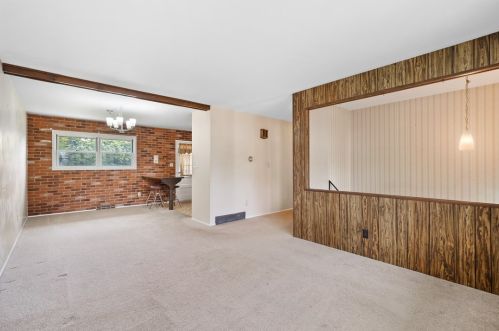 210 Dominican Way, Zelienople PA  16063-1403 exterior