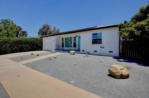 579 Roberta Ave, El Cajon CA  92021-6317 exterior