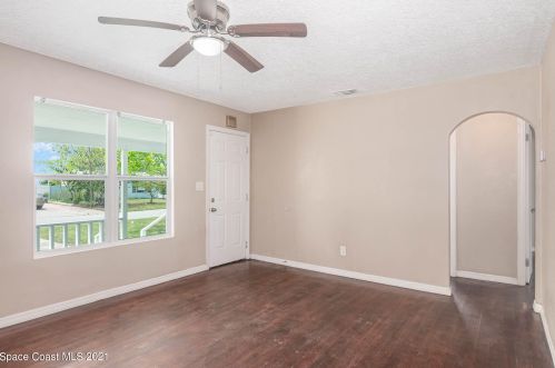 120 Roosevelt St, Titusville FL  32780-4736 exterior