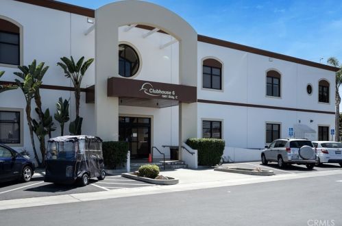 13361 El Dorado Dr, Seal Beach CA  90740-6801 exterior