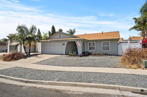 4114 Alana Cir, Oceanside, CA 92056-3440