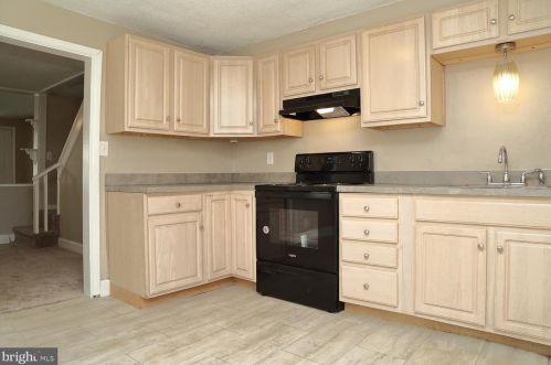 433 West St, Carlisle PA  17013-1960 exterior