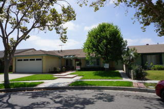 10750 Arabella Pl, Artesia, CA 90703-8019