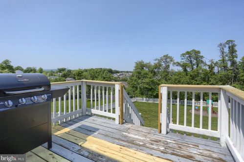 175 Northcrest Dr, York Haven PA  17370-9273 exterior