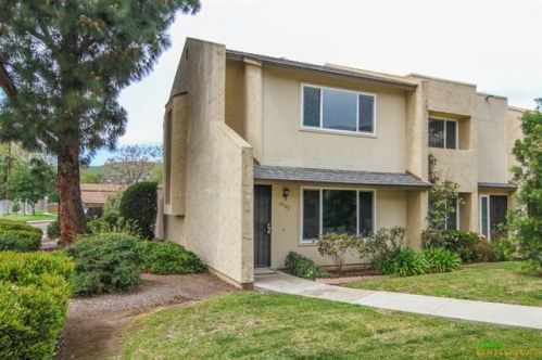 10302 Kerrigan St, Santee, CA 92071-1207