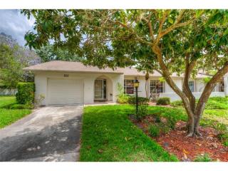 4229 Oakhurst Cir, Sarasota, FL 34233-1420